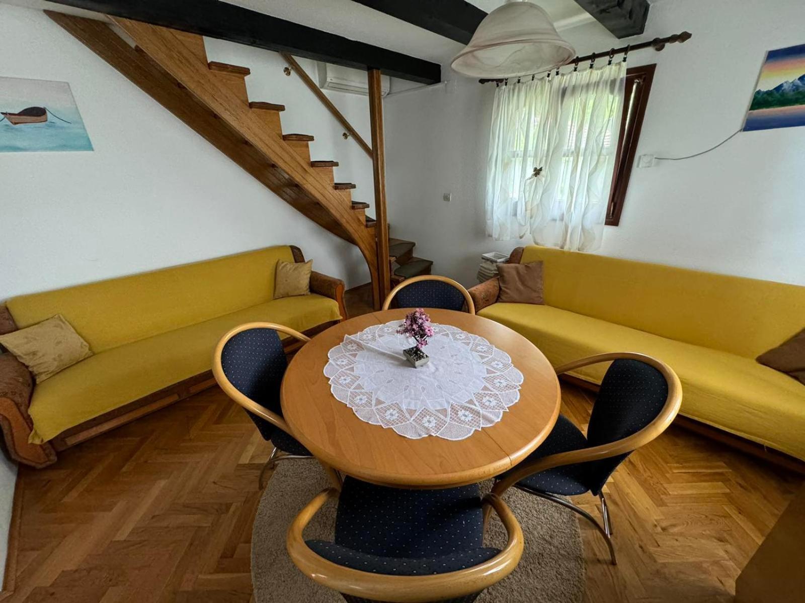 Holiday Home Manda Tounj Zewnętrze zdjęcie